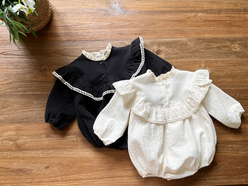 Bebe Nine - Korean Baby Fashion - #onlinebabyshop - Twist Frill Bodysuit - 2