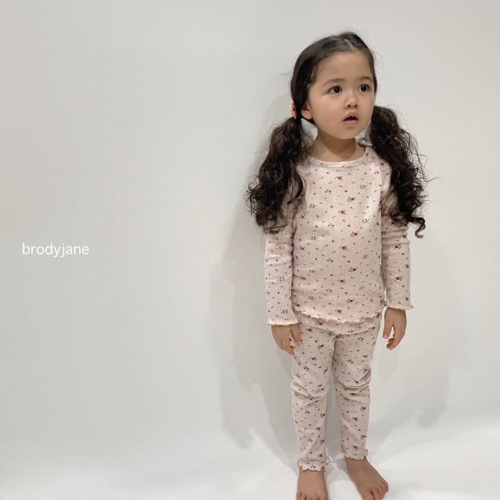 Brody Jane - Korean Children Fashion - #kidsshorts - Flwoer Eyelet Frill Pajama - 9