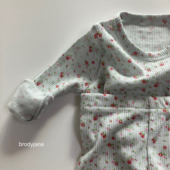 Brody Jane - Korean Children Fashion - #todddlerfashion - Little Flower Eyelet Pajama - 6