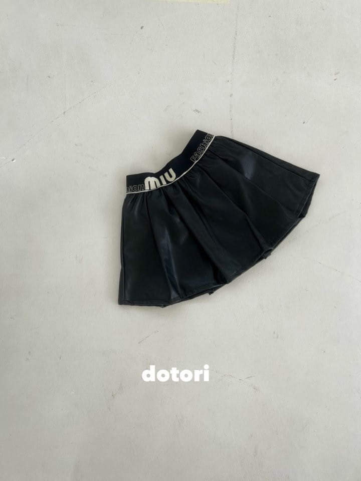 Dotori - Korean Children Fashion - #kidsstore - Leather Wrinkle Skirt - 3