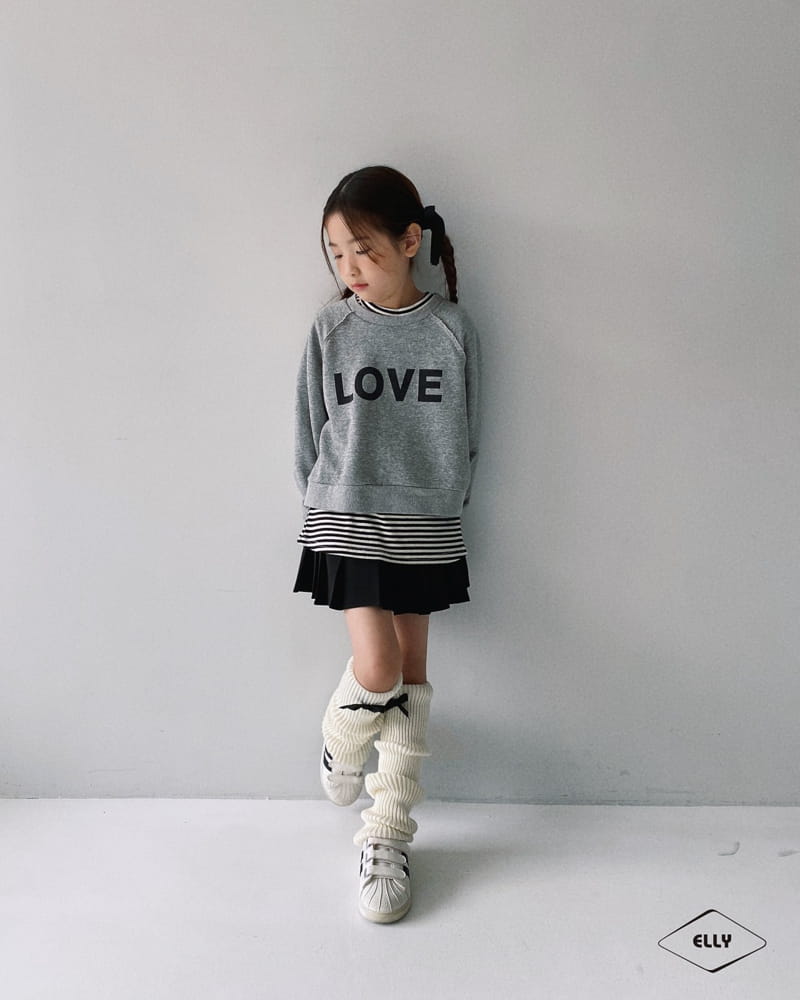 Ellymolly - Korean Children Fashion - #fashionkids - Love Crop Sweatshirt - 12