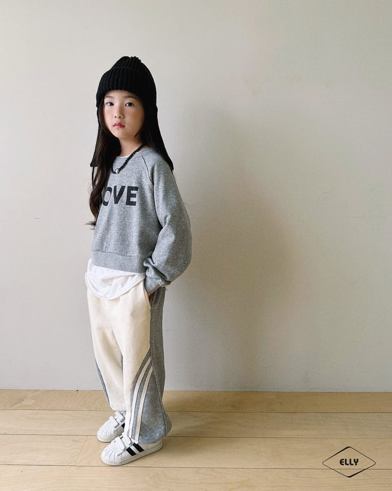 Ellymolly - Korean Children Fashion - #magicofchildhood - Love Crop Sweatshirt - 2