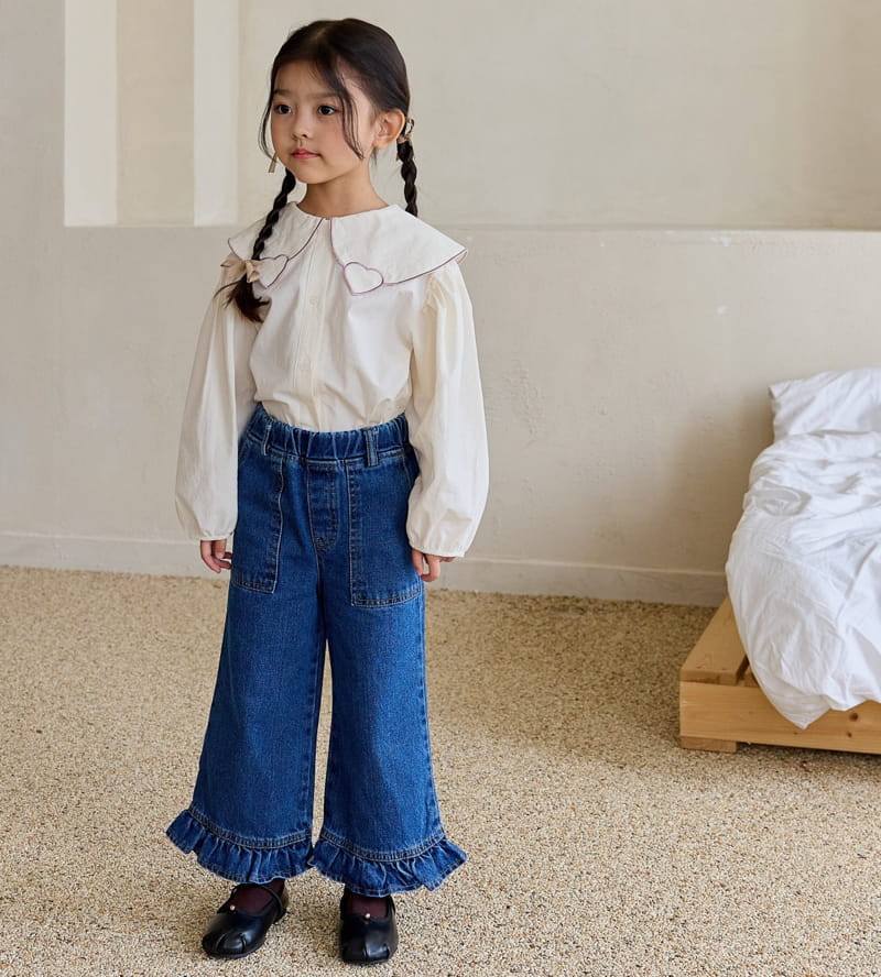 Ggomare - Korean Children Fashion - #kidsshorts - Heart Frill Jeans - 3