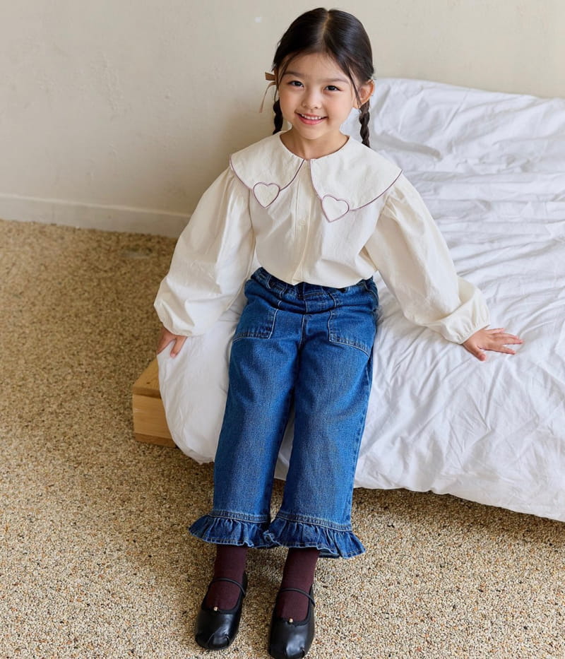 Ggomare - Korean Children Fashion - #kidsshorts - Heart Frill Jeans - 4