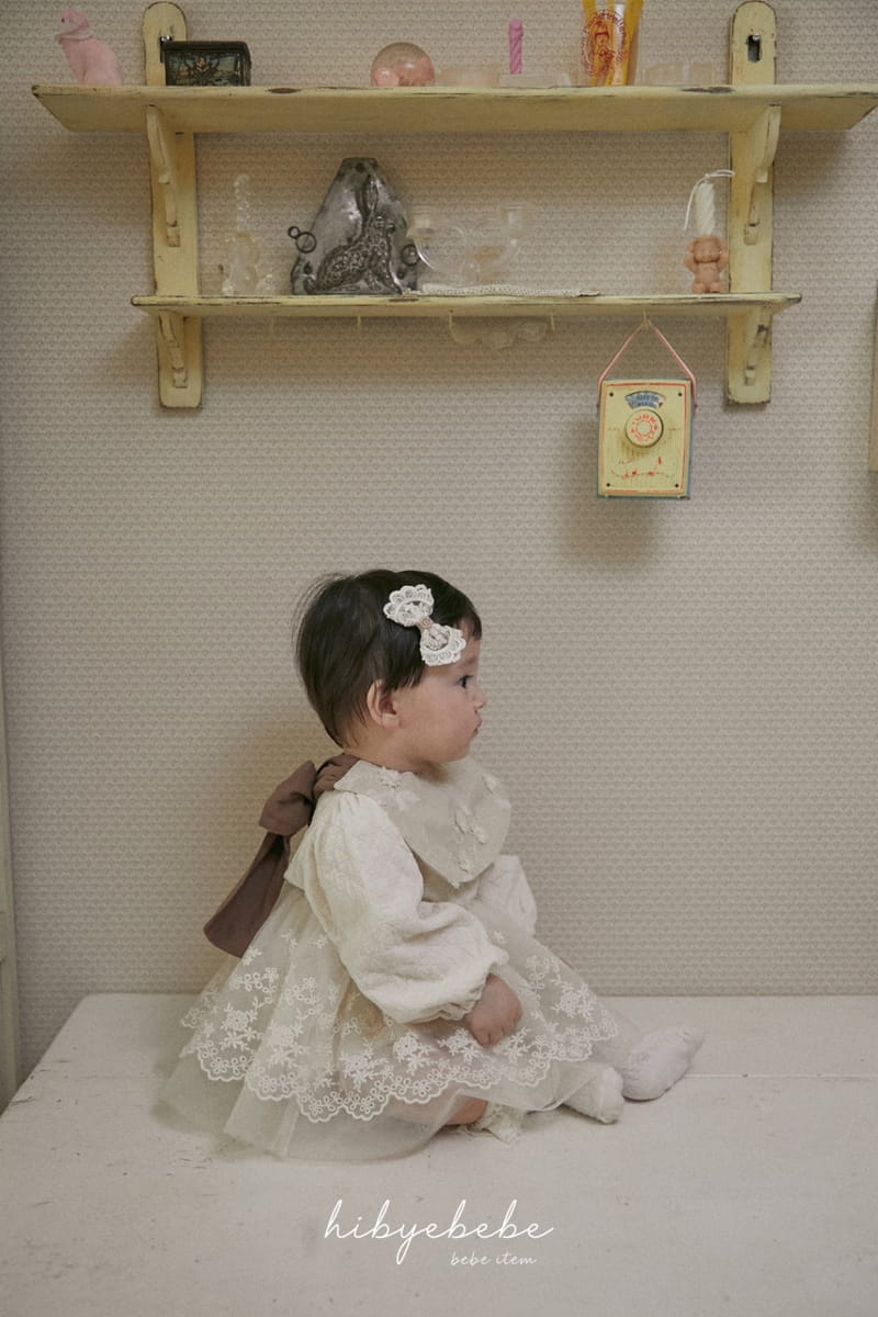 Hi Byebebe - Korean Baby Fashion - #babyoninstagram - Margaret Lace Bodysuit - 5