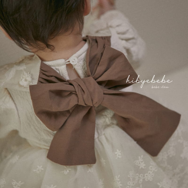 Hi Byebebe - Korean Baby Fashion - #onlinebabyboutique - Margaret Ribbon Bib - 11