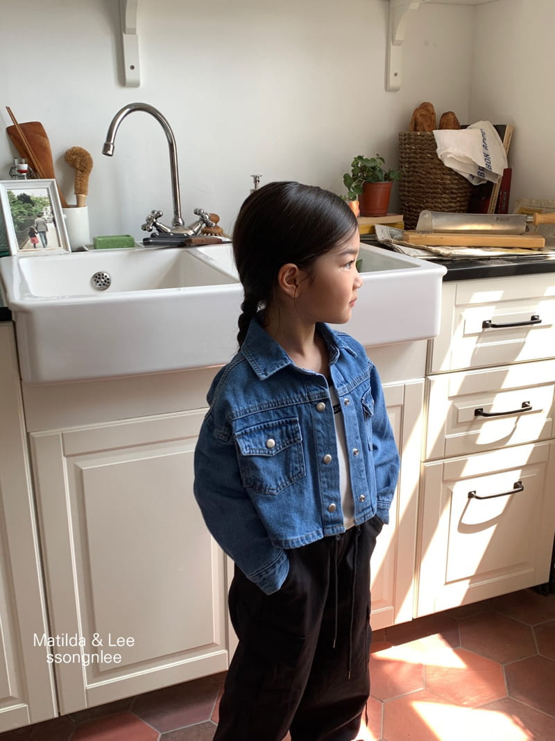 Matilda & Lee - Korean Children Fashion - #childrensboutique - Crop Denim Shirt - 4