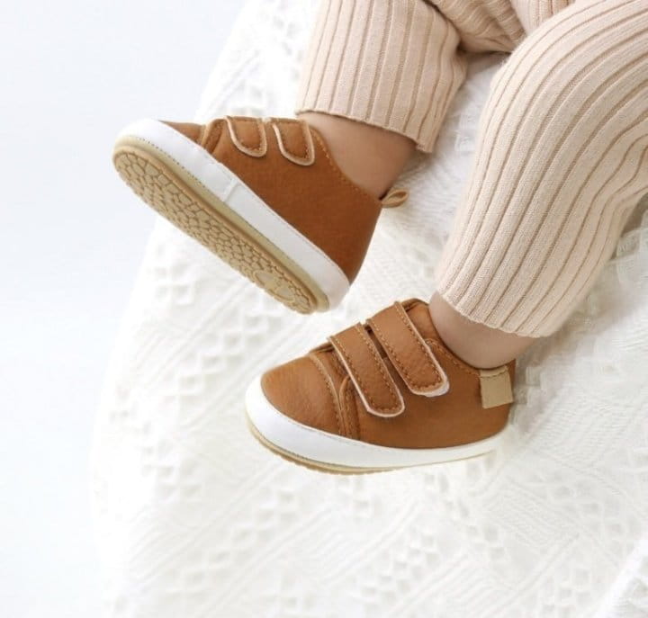 Miso - Korean Baby Fashion - #babyoninstagram - Bebe Two Sneakers