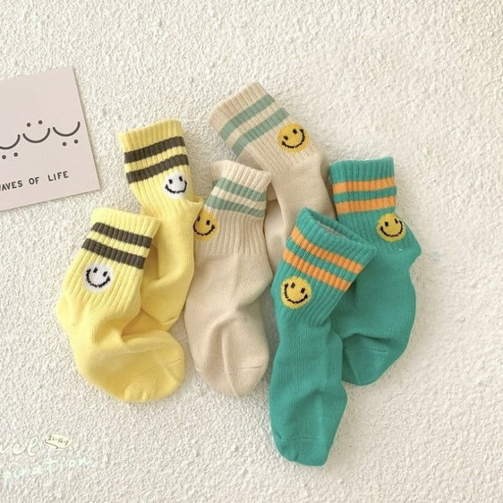 Miso - Korean Children Fashion - #Kfashion4kids - Macaroon Smile Socks - 10