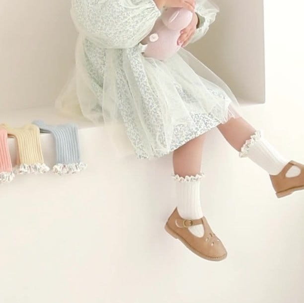 Miso - Korean Children Fashion - #littlefashionista - Small Flower Socks - 6