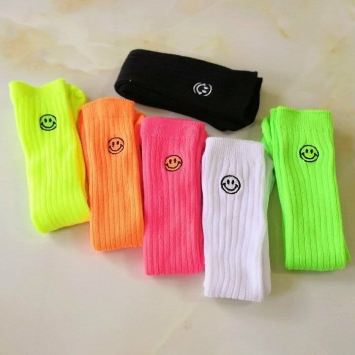 Miso - Korean Children Fashion - #minifashionista - Smile Socks