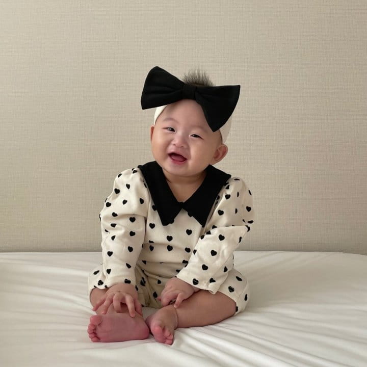 Moran - Korean Baby Fashion - #babyfashion - Mini Heart Bodysuit