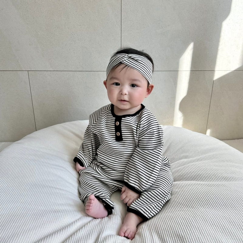 Moran - Korean Children Fashion - #littlefashionista - Button Bodysuit with Hairband - 12