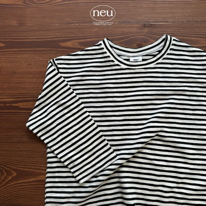 Neu - Korean Children Fashion - #Kfashion4kids - Stripes Wapen Tee - 11