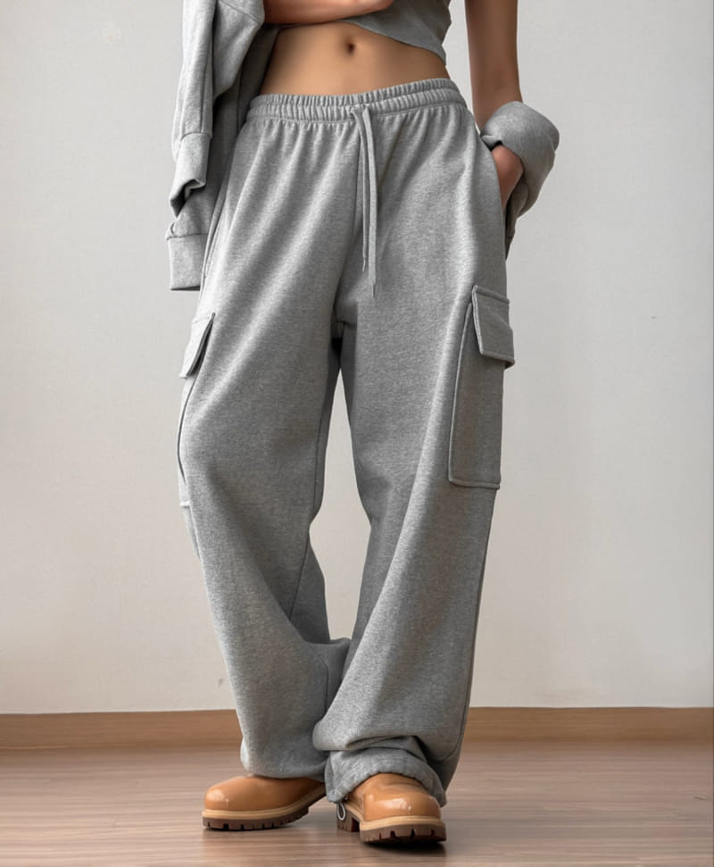 Paper Moon - Korean Women Fashion - #momslook - cargo pocket wide sweatpants - 3