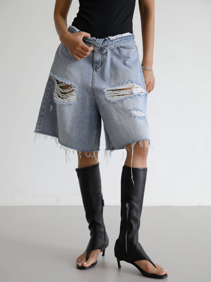 Paper Moon - Korean Women Fashion - #womensfashion - destroyed bermuda denim jeans - 2