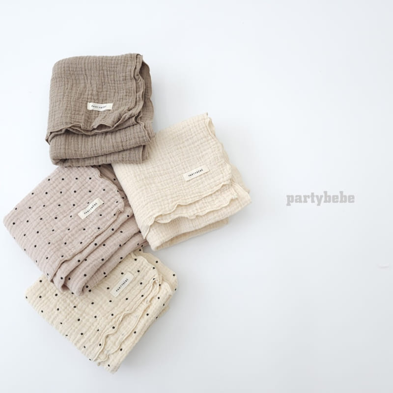 Party Kids - Korean Baby Fashion - #babylifestyle - Macaroon Muffler