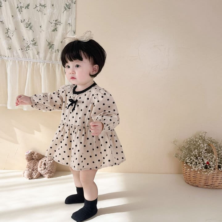 Reve Kid - Korean Baby Fashion - #babyoninstagram - Bebe Dot One-piece Bodysuit