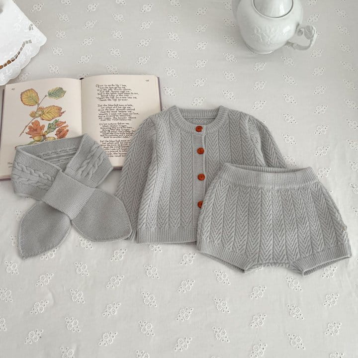 Reve Kid - Korean Baby Fashion - #babyootd - Lia Top Bottom Muffler Set