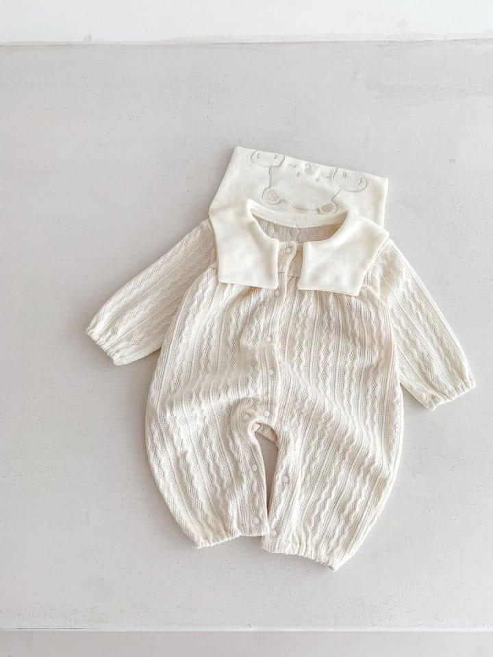 Reve Kid - Korean Baby Fashion - #babyootd - Twist Bear Bodysuit - 3