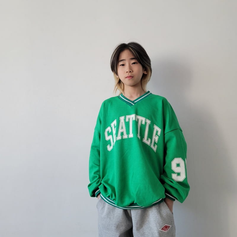 Riwoo Riwoo - Korean Junior Fashion - #discoveringself - Seatle V Sweatshirt - 11