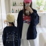 Lettering Loose Cardigan with Mom