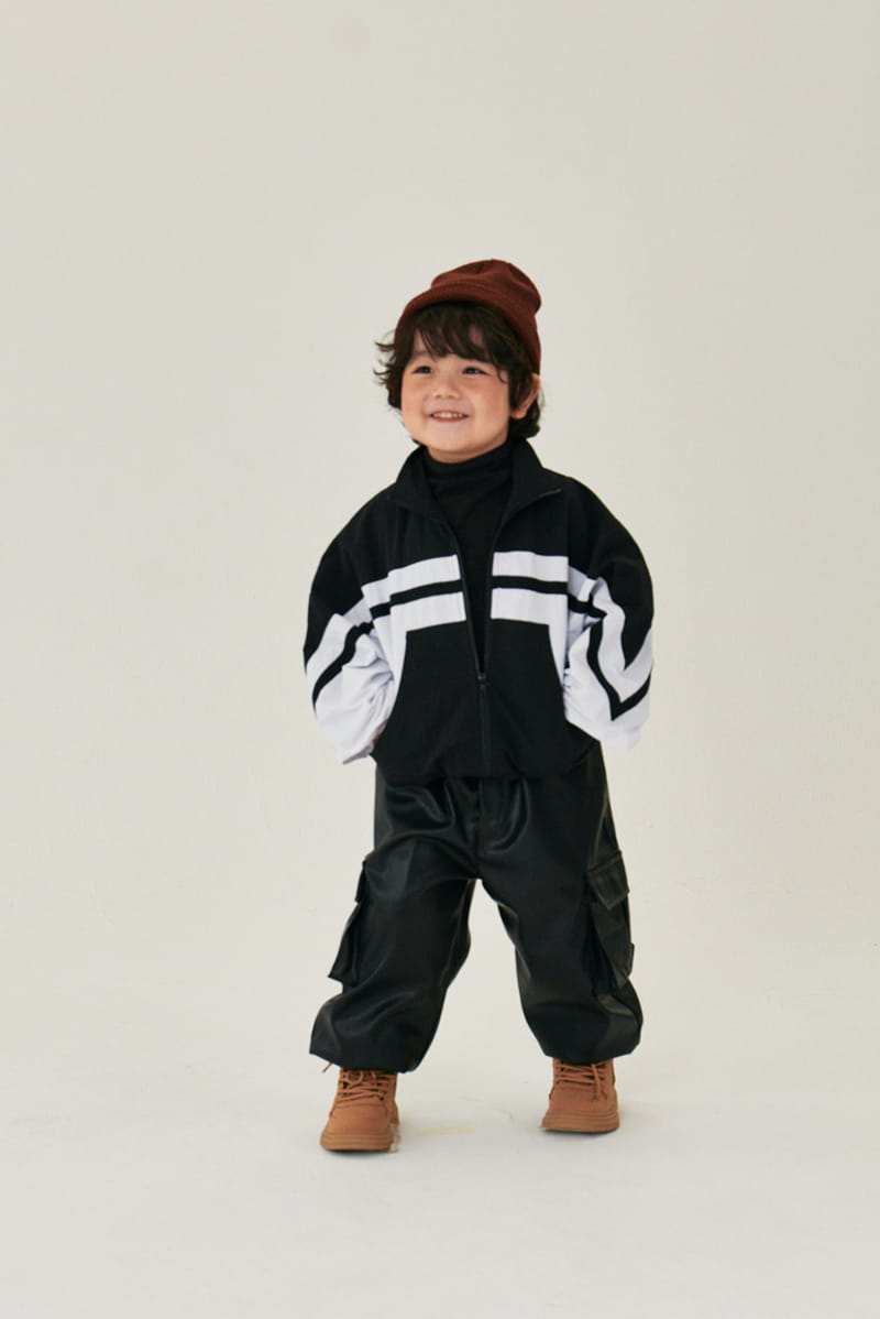 A-Market - Korean Children Fashion - #Kfashion4kids - Leather Cargo Pants - 9