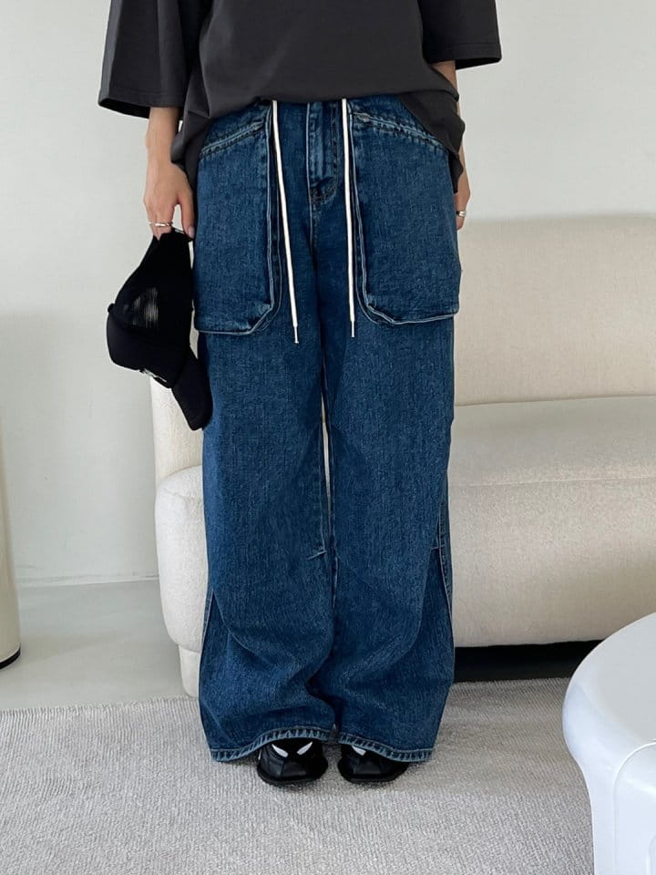 Bricklane - Korean Women Fashion - #womensfashion - Big Pocket String Denim Pants - 11