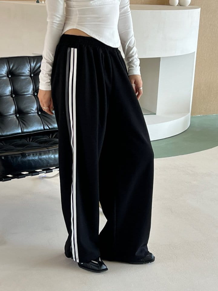 Bricklane - Korean Women Fashion - #womensfashion - 3 St Color Pants - 9