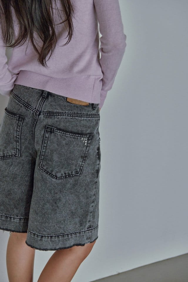 Charlotte - Korean Women Fashion - #momslook - 957 Bumuda Jeans - 4