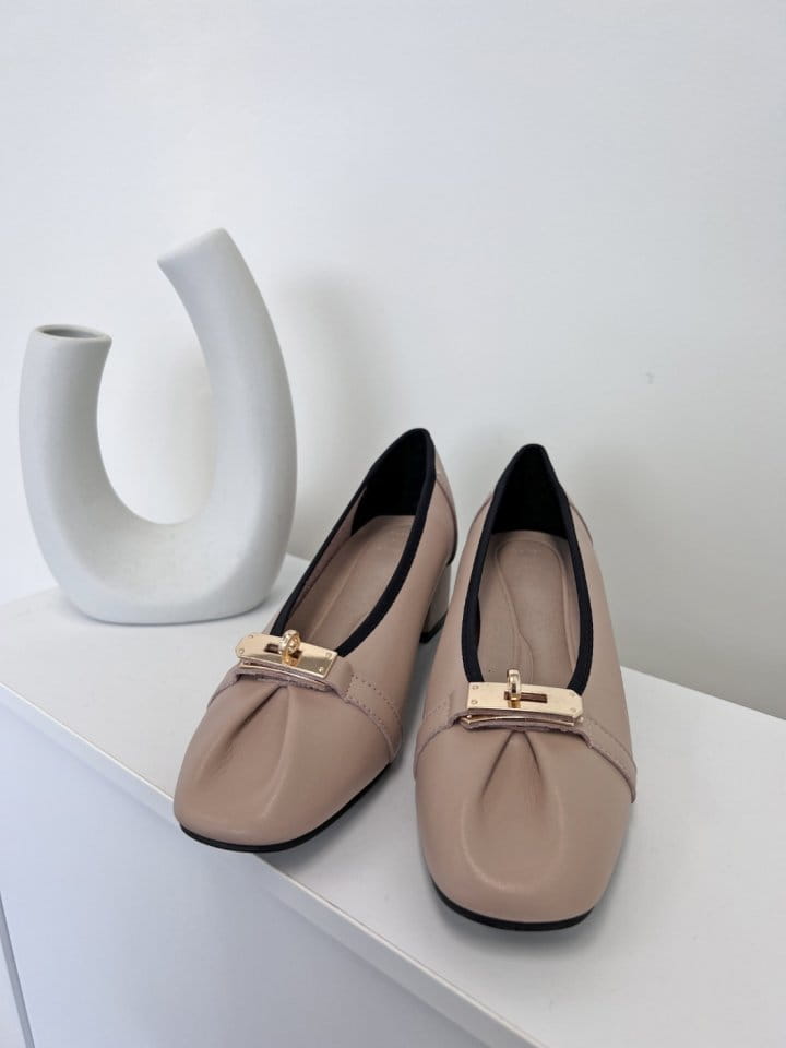 Golden Shoe - Korean Women Fashion - #momslook - 8066 Flats - 7