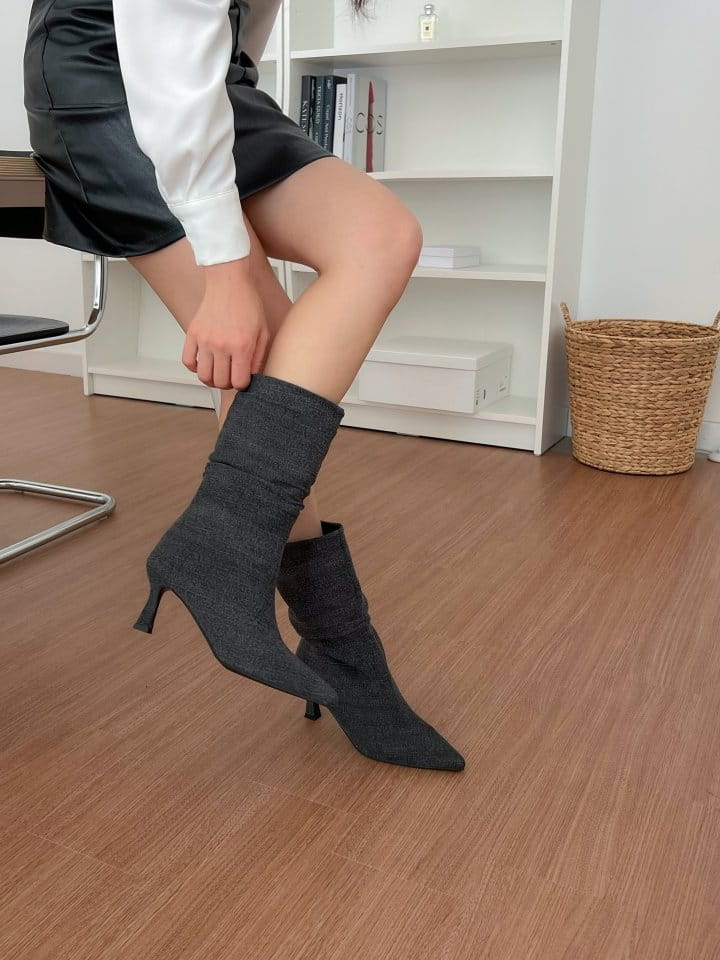 Golden Shoe - Korean Women Fashion - #womensfashion - 2381 Boots