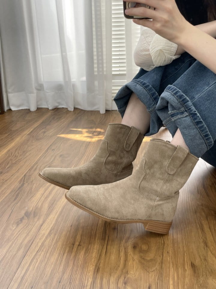 Golden Shoe - Korean Women Fashion - #womensfashion - bu1068 Boots - 9