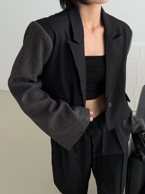 One The Woman - Korean Women Fashion - #momslook - Ancore Crop Jacket - 3