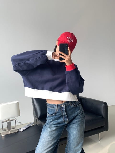 One The Woman - Korean Women Fashion - #thatsdarling - Point Sweatshirt - 4