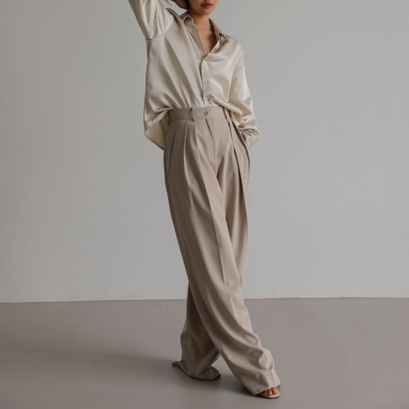 Paper Moon - Korean Women Fashion - #momslook - low waisted double pleats wide trousers - 2