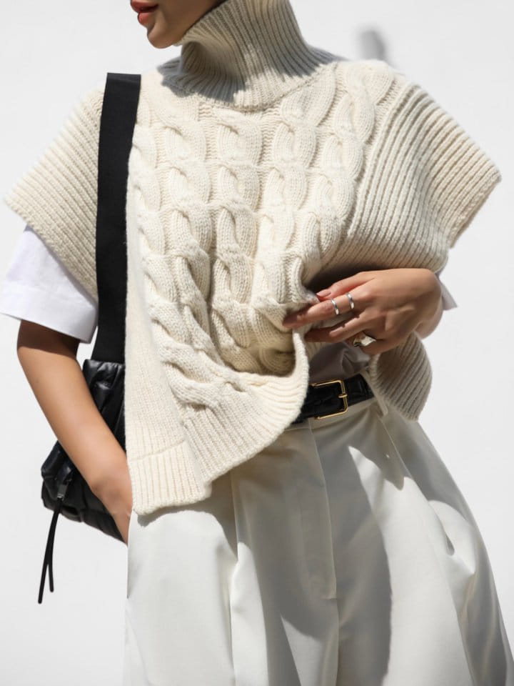 Paper Moon - Korean Women Fashion - #momslook - twisted chunky detail turtleneck knit cape top - 5