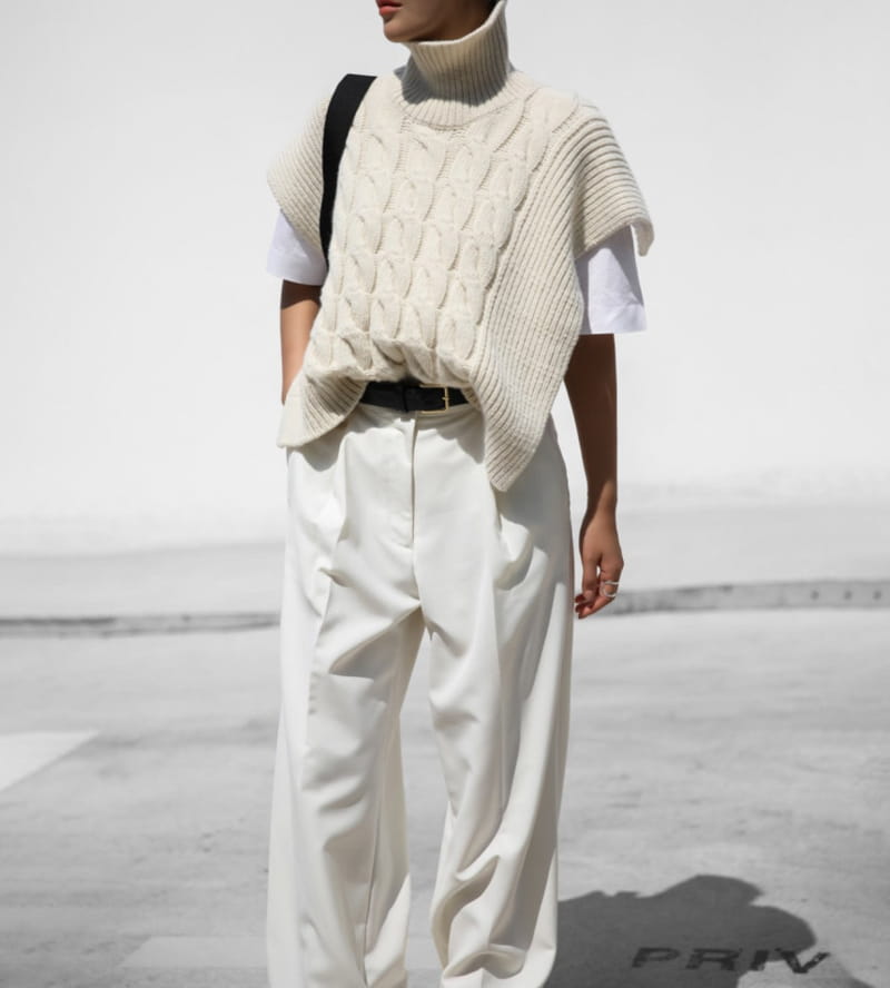 Paper Moon - Korean Women Fashion - #restrostyle - high waist one pleated wide trousers - 10