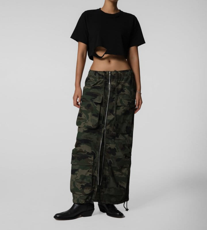 Paper Moon - Korean Women Fashion - #womensfashion - camouflage zipped detail cargo maxi skirt