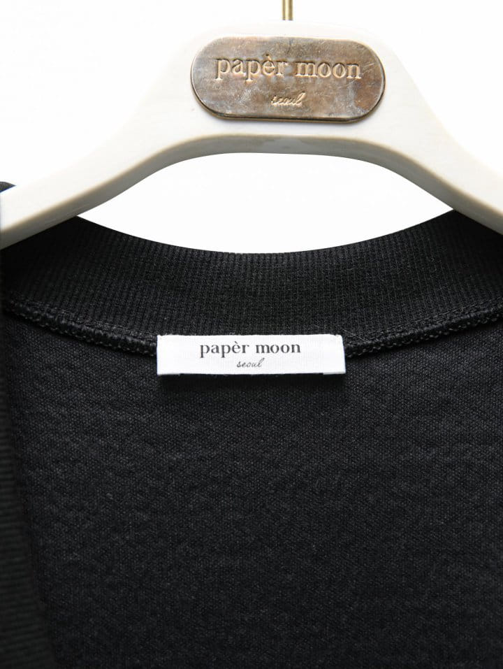 Paper Moon - Korean Women Fashion - #womensfashion - cut out detail cropped V ~ neck vest - 9