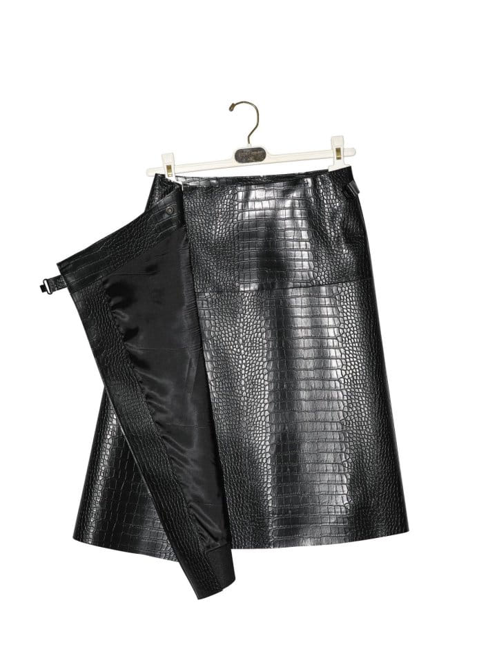 Paper Moon - Korean Women Fashion - #womensfashion - croco leather midi flared skirt - 7