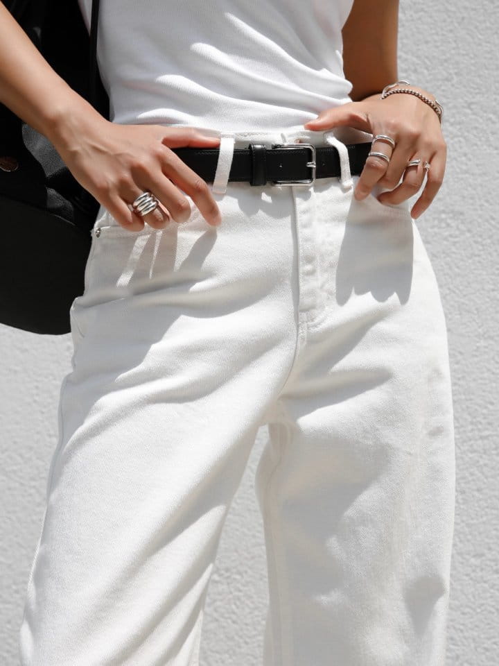 Paper Moon - Korean Women Fashion - #womensfashion - high rise wide leg white denim pants