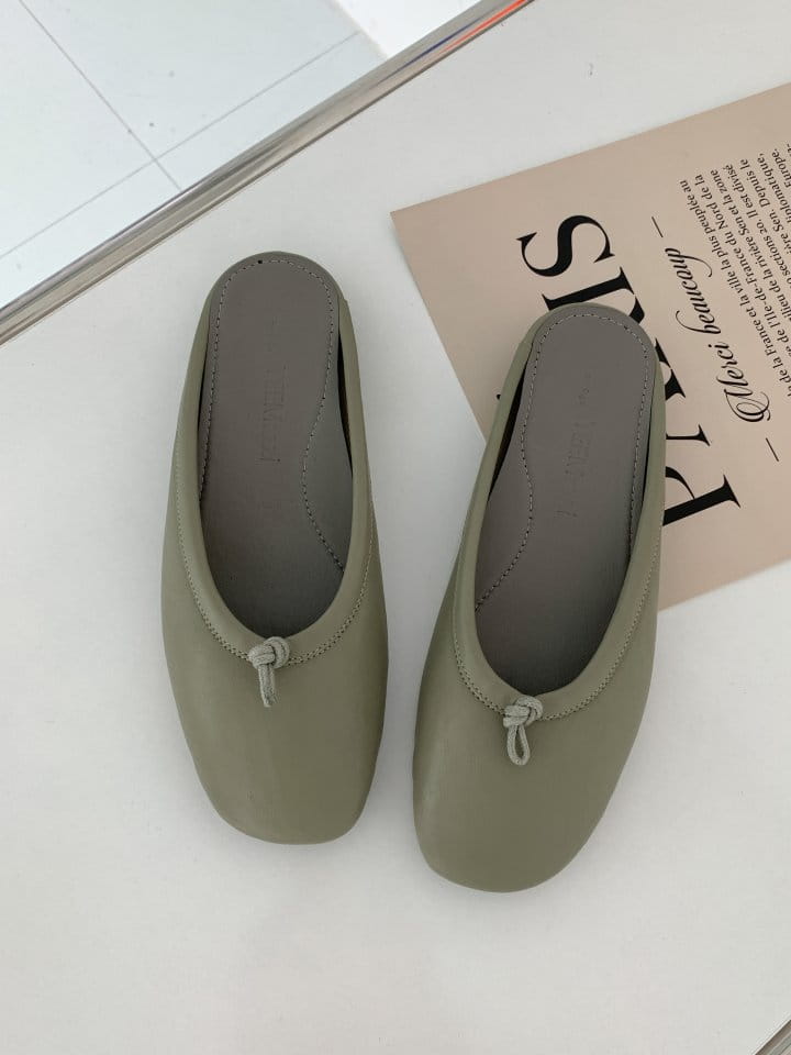 Ssangpa - Korean Women Fashion - #momslook - tm 3061 Slippers & Sandals - 11