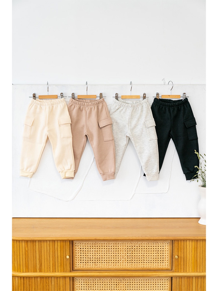 Cargo Fleece Pants