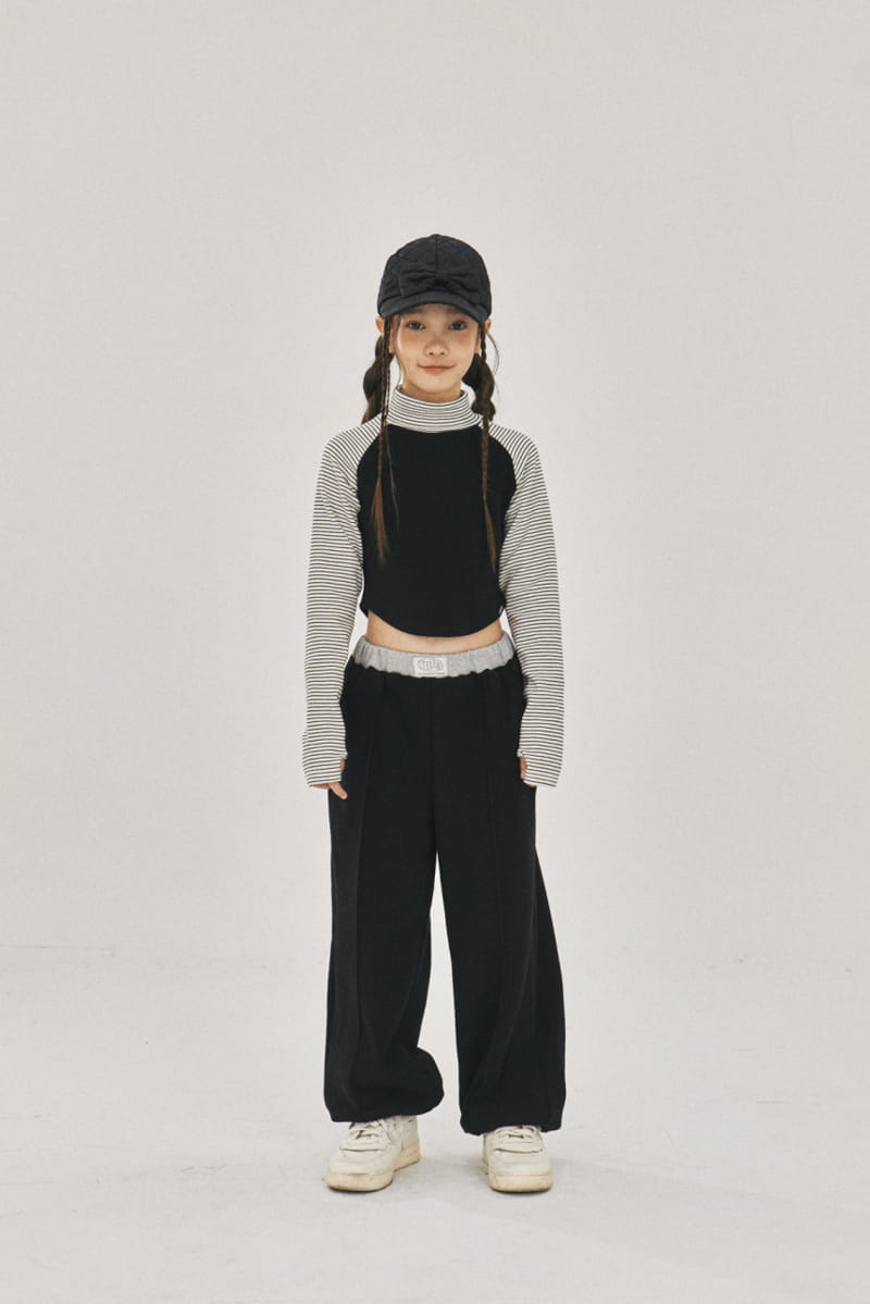 A-Market - Korean Children Fashion - #minifashionista - New Jeans Turtleneck Tee - 8