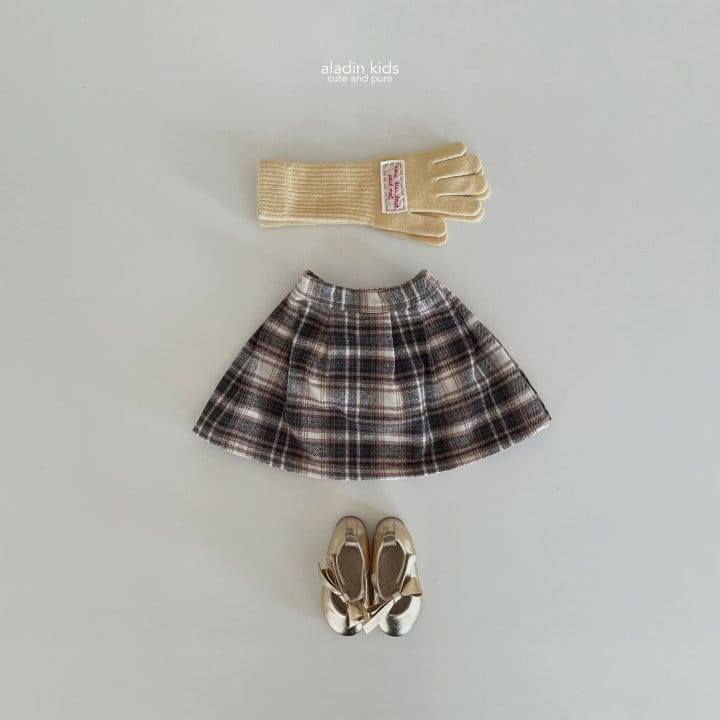 Aladin - Korean Children Fashion - #fashionkids - Mongle Check Wrinkle Skirt - 2