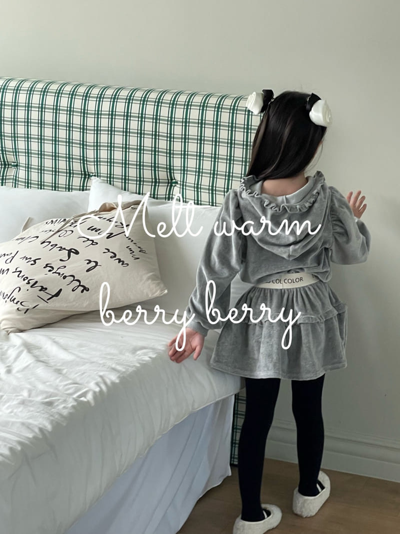 Berry Berry - Korean Children Fashion - #prettylittlegirls - Royce Veloure Set - 4