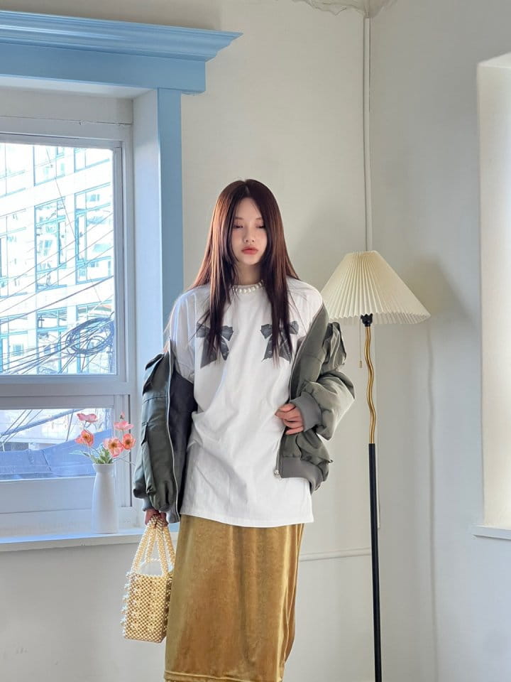 Bricklane - Korean Women Fashion - #momslook - Ribbon Fleece Tee - 8