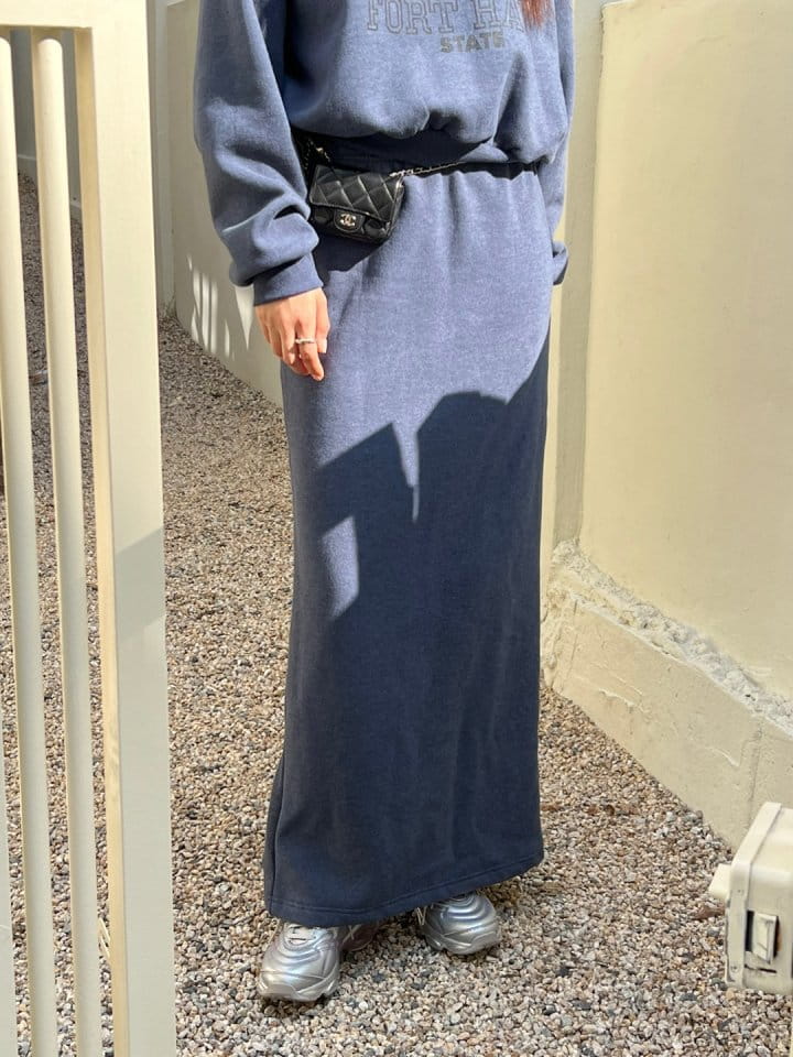 Bricklane - Korean Women Fashion - #pursuepretty - Fleece Long Skirt - 2