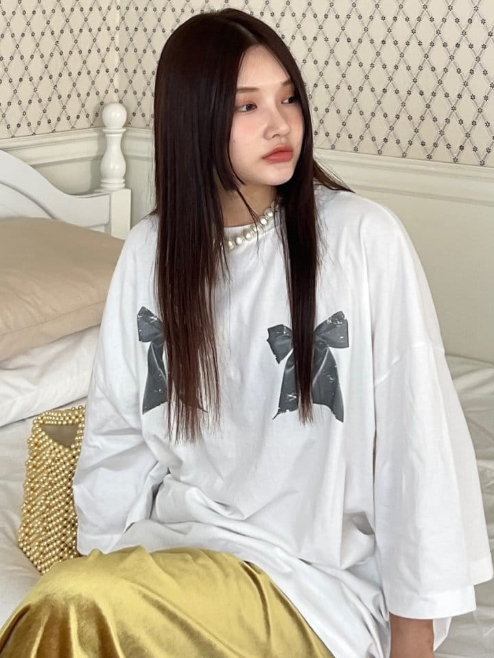 Bricklane - Korean Women Fashion - #womensfashion - Ribbon Fleece Tee - 3